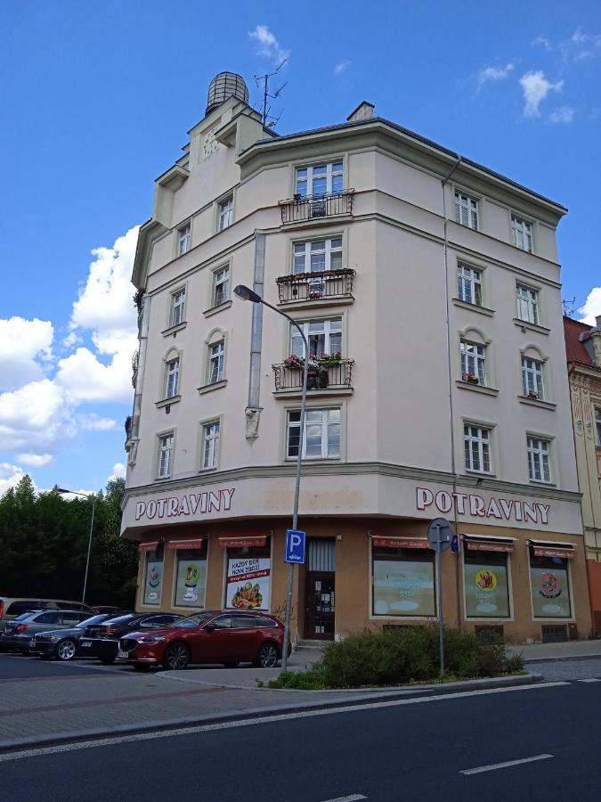 Apartment Mattoniho Karlovy Vary Exterior photo